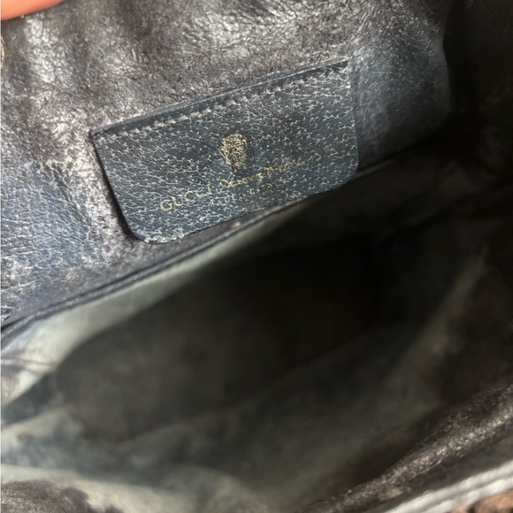 Vintage Gucci GG Supreme Drawstring Bucket Bag: 41.02.034 - Picture 14 of 14